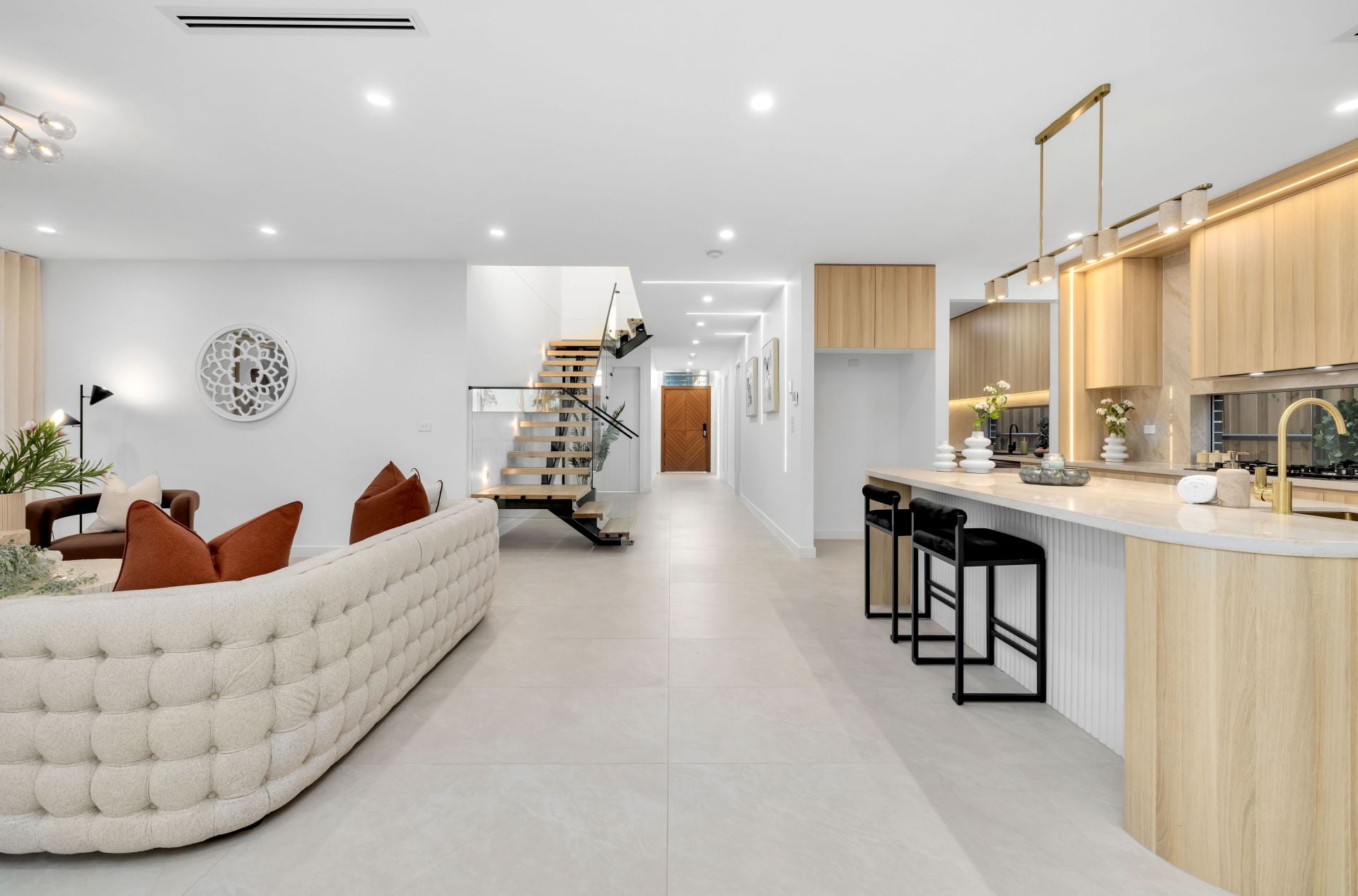 23 Bar Street, Box Hill - Thumbnail 3