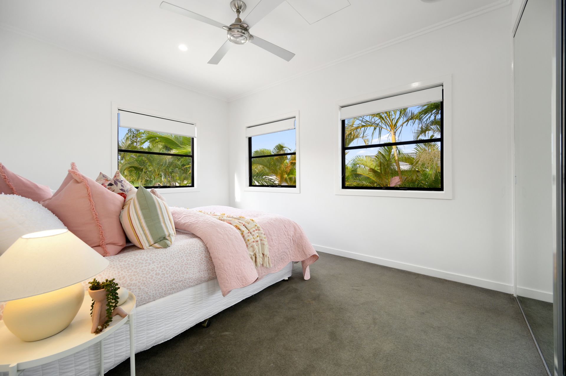 6025 Lucerne Circuit, Hope Island - Thumbnail 8