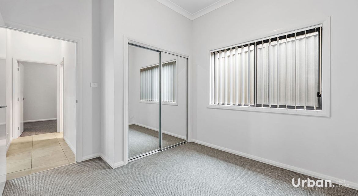 Gregory Hills 6 Barrett Street