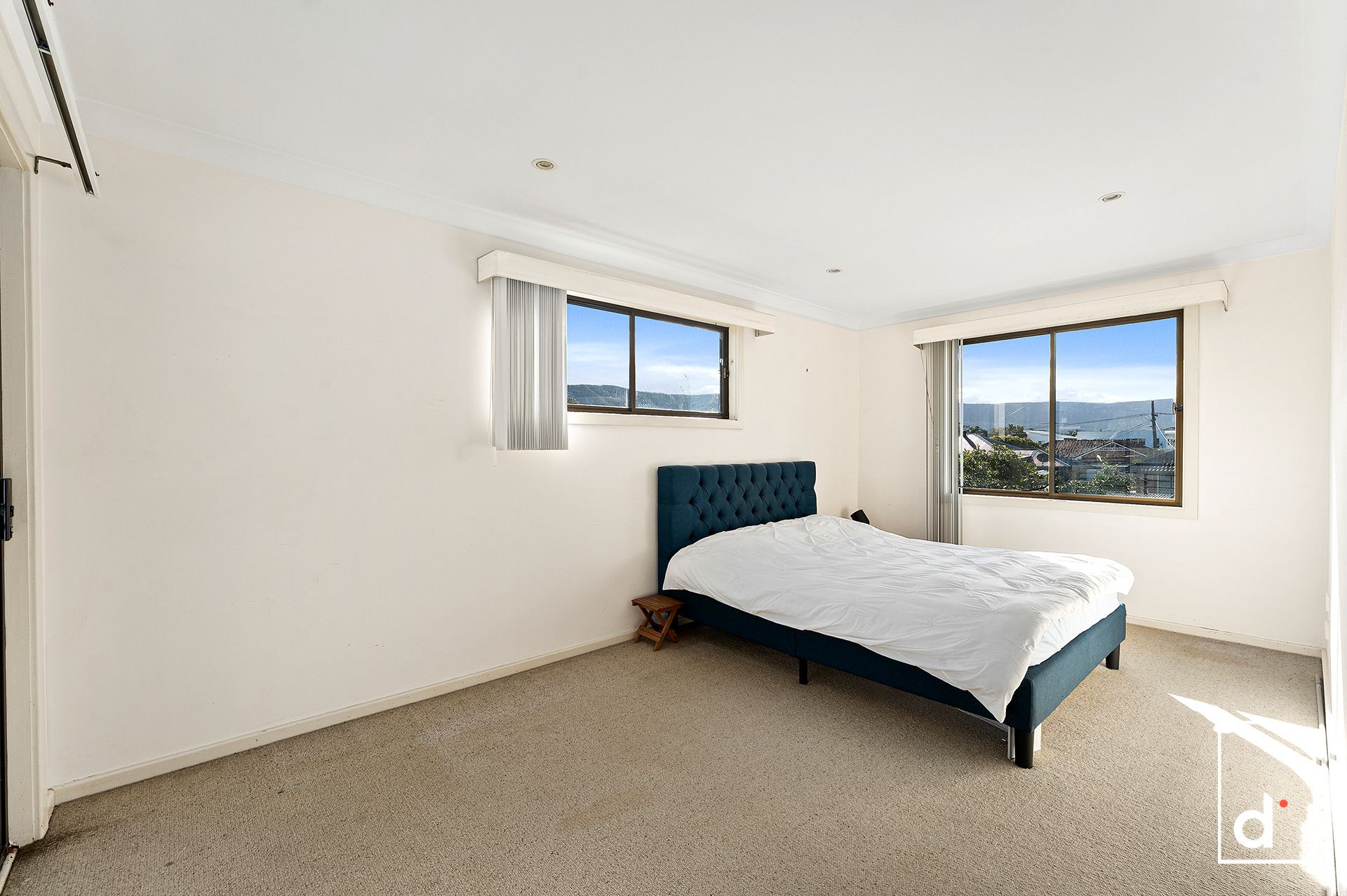 2 Dorrigo Avenue, Woonona NSW