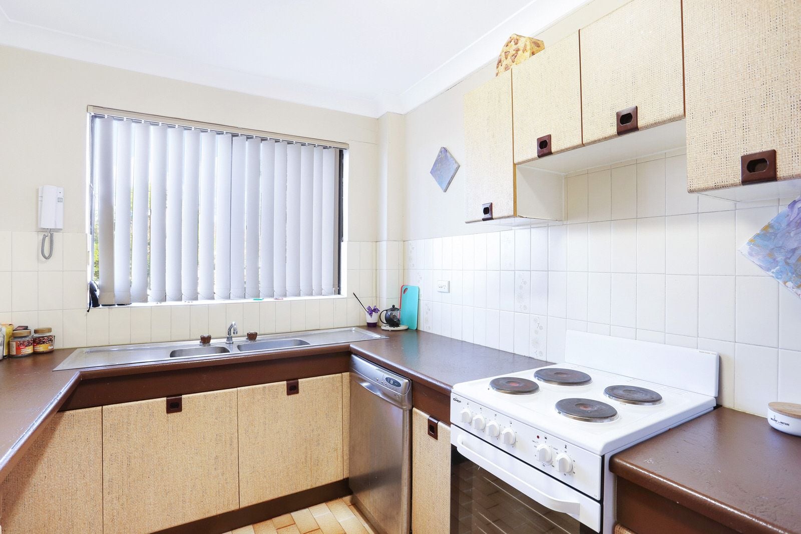 2/131-139 Oak Road KIRRAWEE 2232