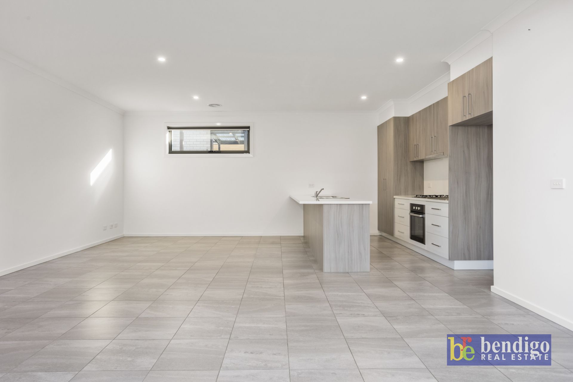 12A Maxwell Drive Golden Square VIC, Square - Thumbnail 2