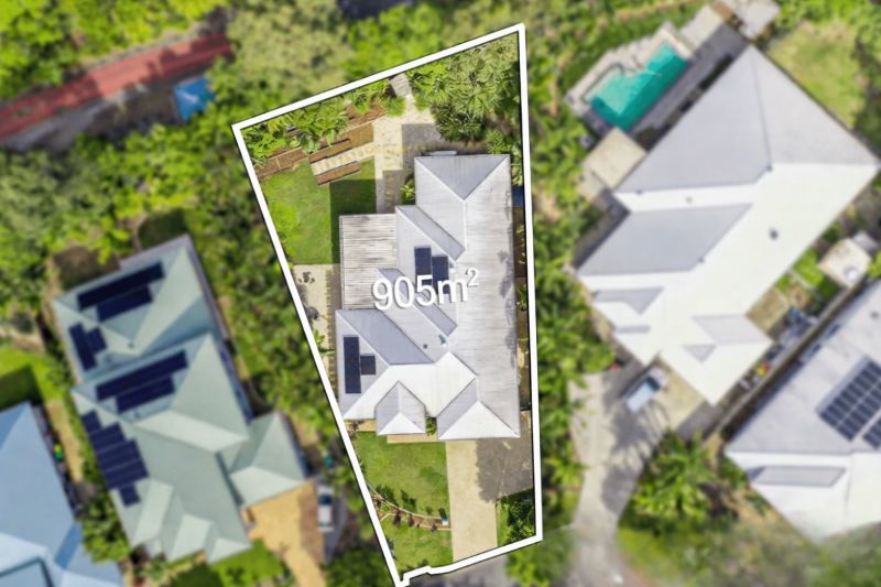 10 Seawind Road, Coomera Waters - Image 1