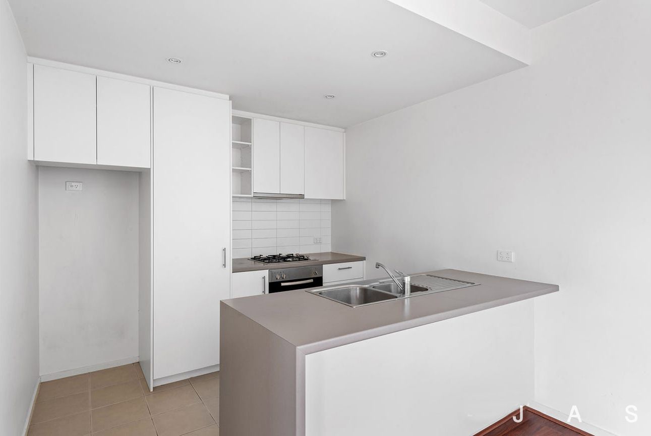 604/72 Altona Street Kensington VIC, Kensington - Thumbnail 3