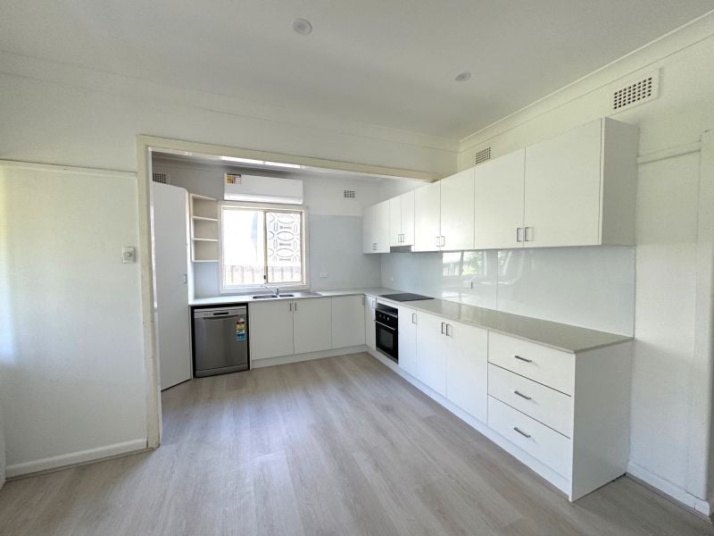 42 Charles Street, Blacktown