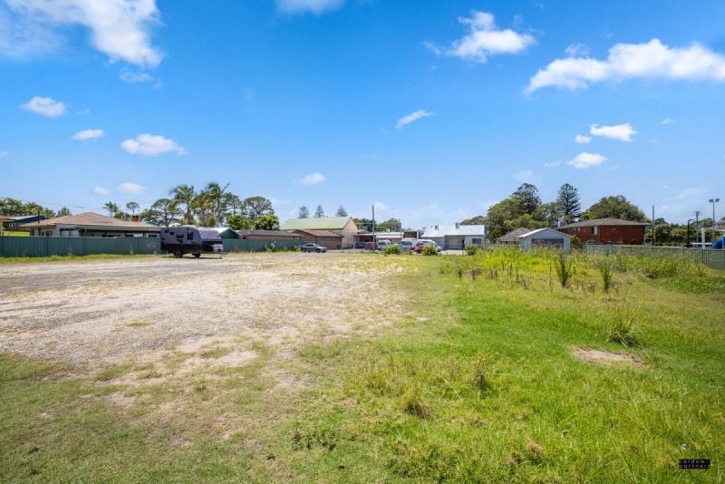 16 Orara Street URUNGA NSW, Urunga - Thumbnail 3