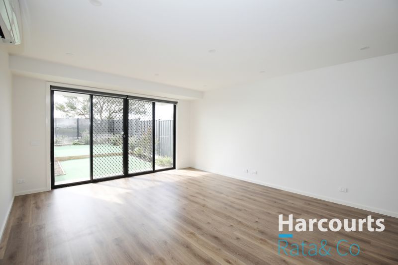 4/48 Evolve Esplanade, Wollert