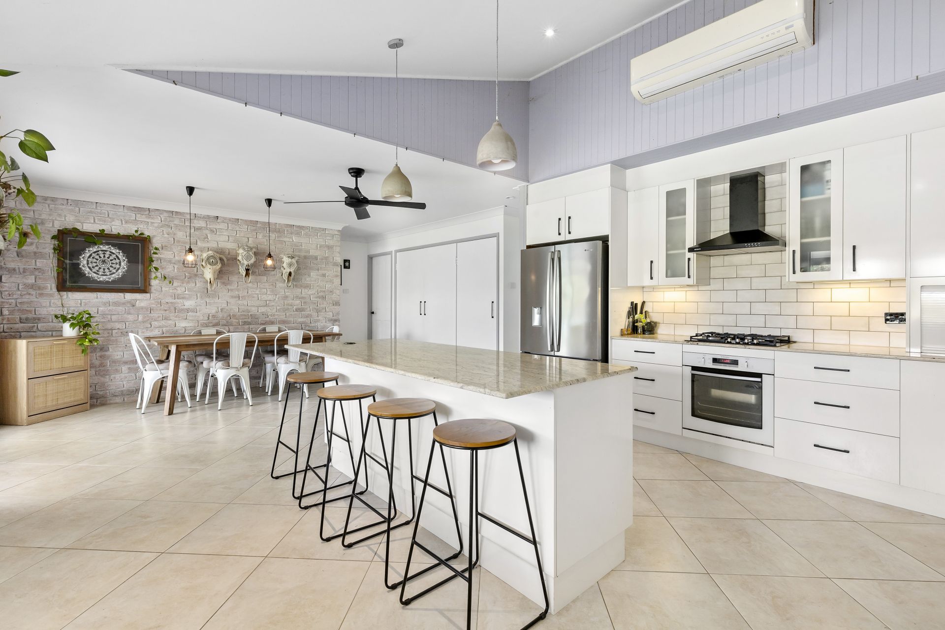 197 Sarahs Crescent, King Creek, King Creek - Thumbnail 8