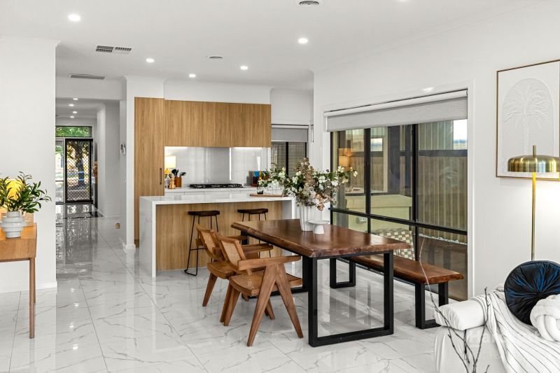 5 Kings Domain, Caroline Springs