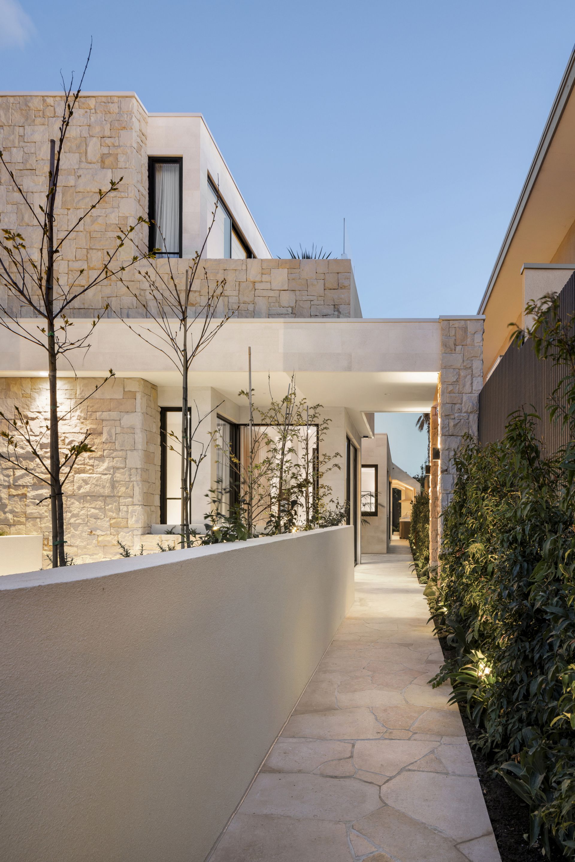 4a Gordon Crescent, Black Rock, Black Rock - Thumbnail 2