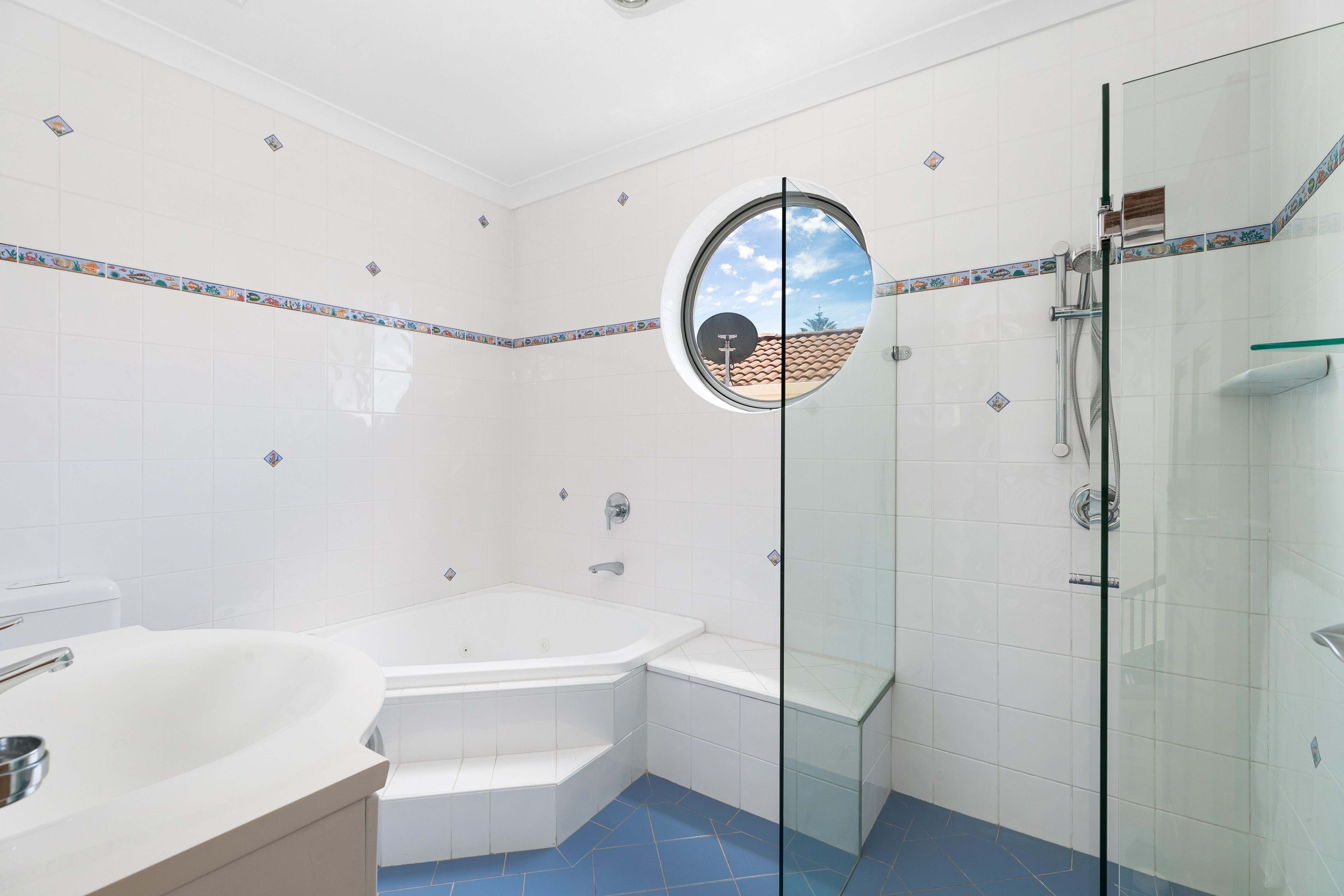 1/8 Glaisher Parade CRONULLA 2230