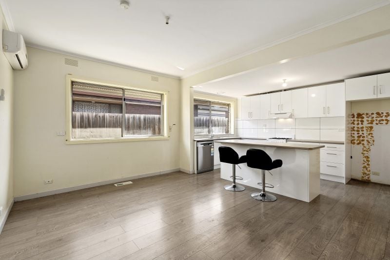 116 Alexander Avenue, Thomastown