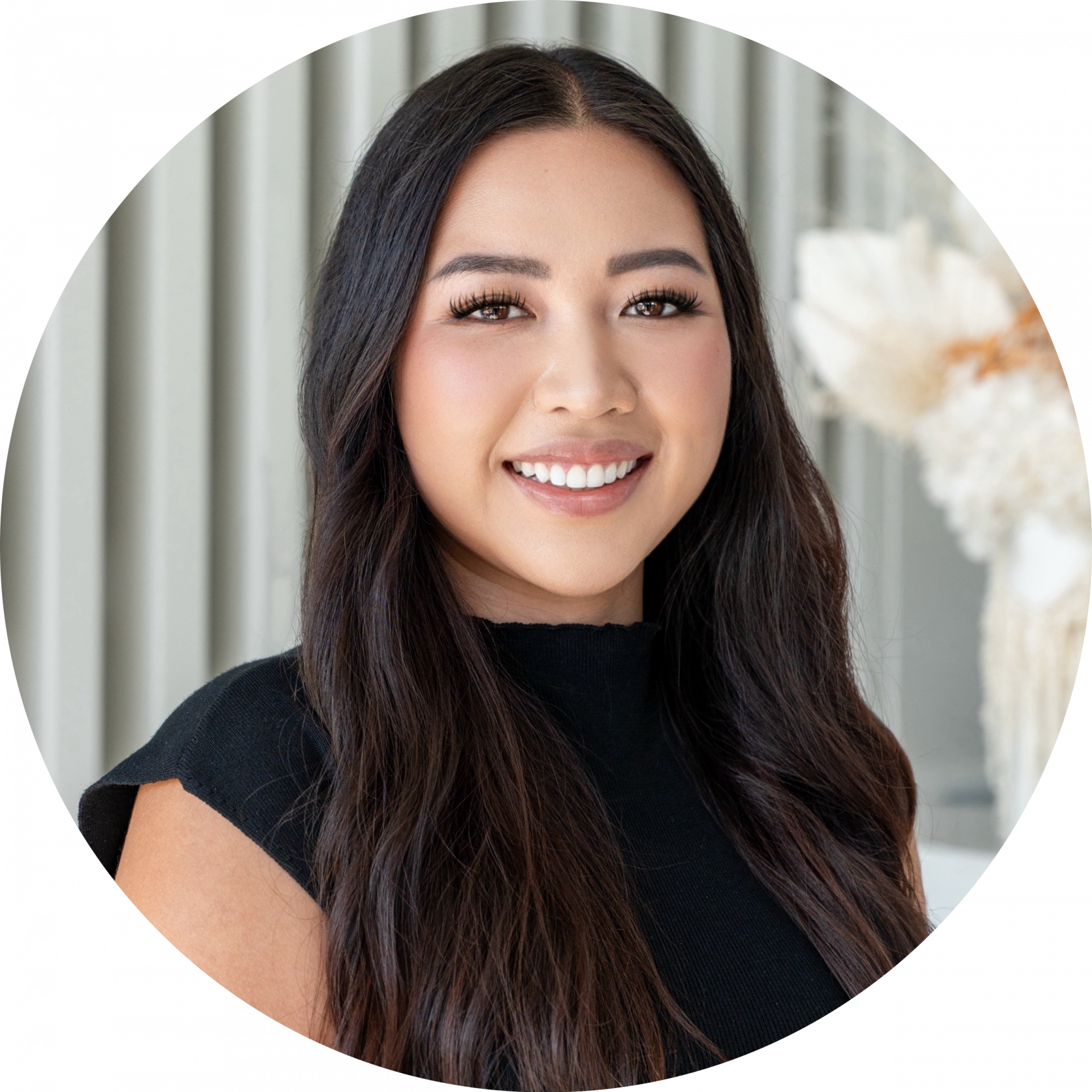 Thuong Hoang Real Estate Agent