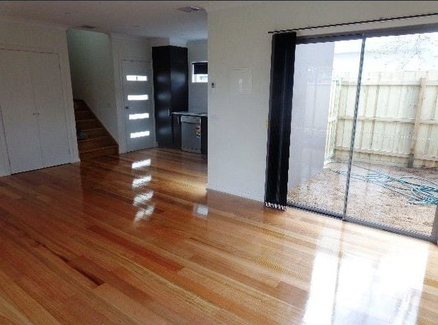 2-Bedroom Unit in Convenient Heidelberg West Location