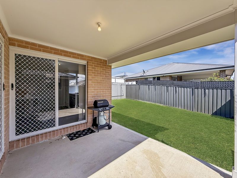 Great Location in Willowdale Estate!