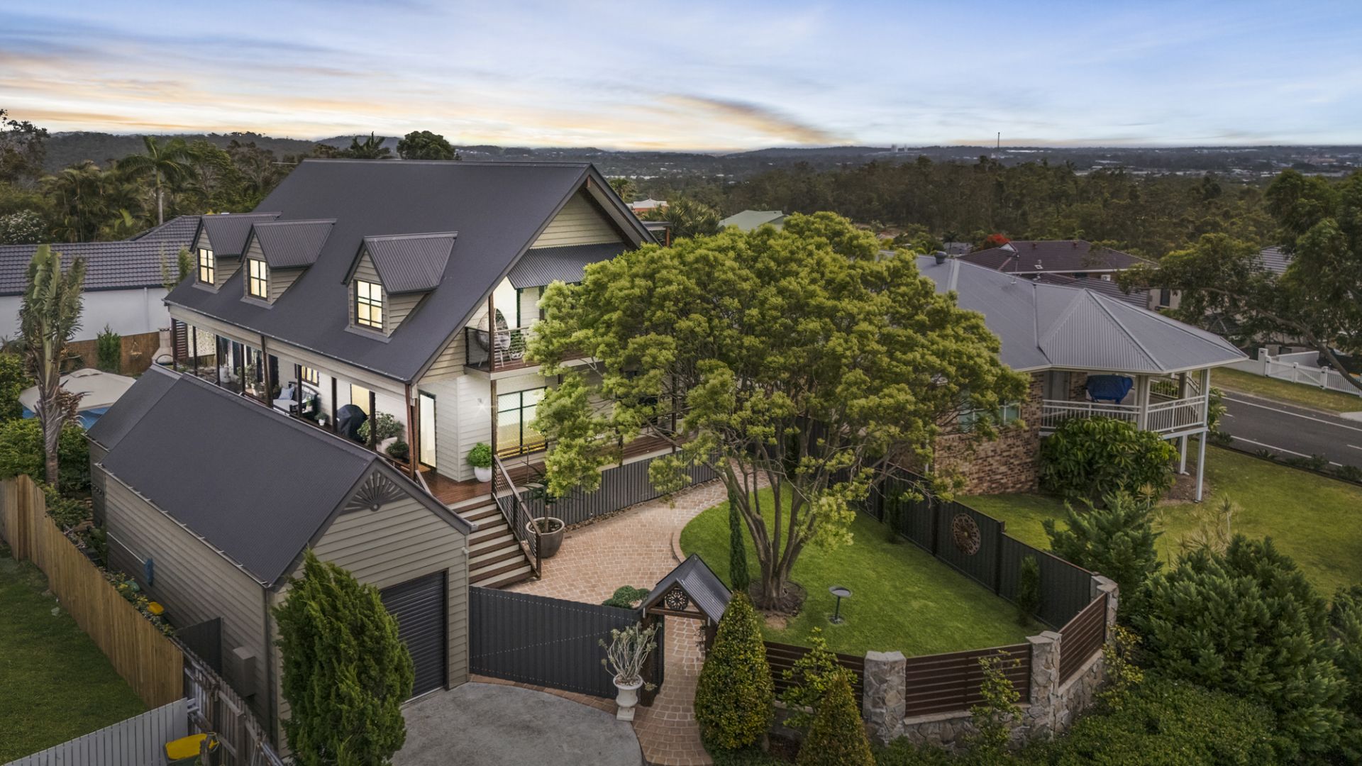3 Emerson Way, Oxenford QLD