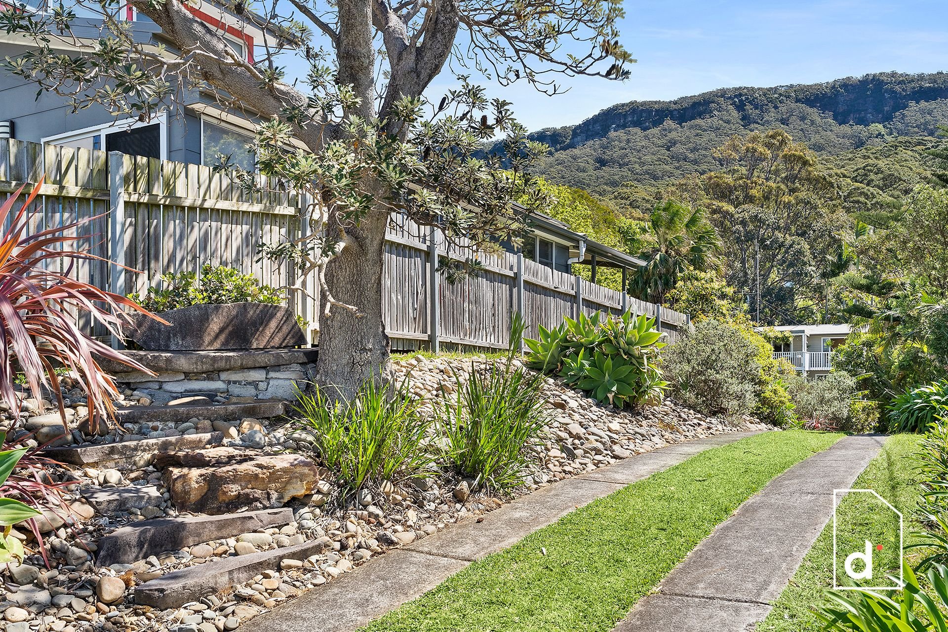 778 Lawrence Hargrave Drive, Coledale NSW