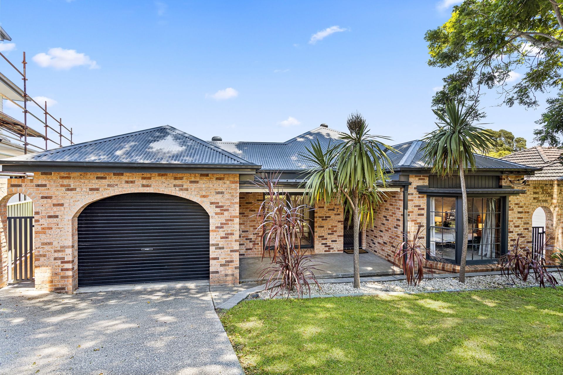 27 Ocean Street, Mount Saint Thomas