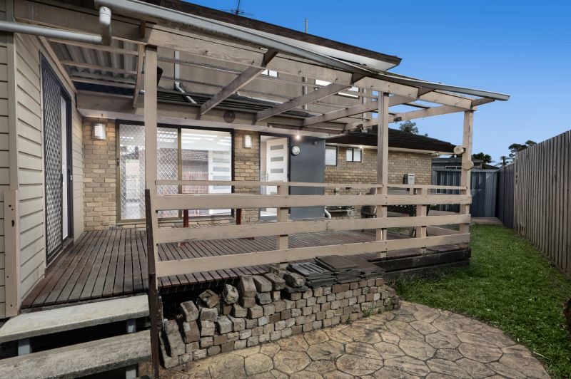 7 Courtnay Place, Epping