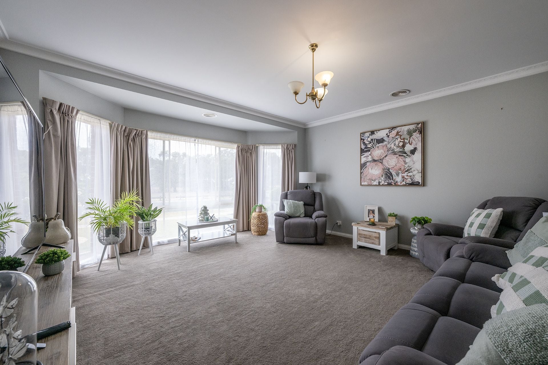 9 Mardon Drive Horsham VIC, Horsham - Thumbnail 2