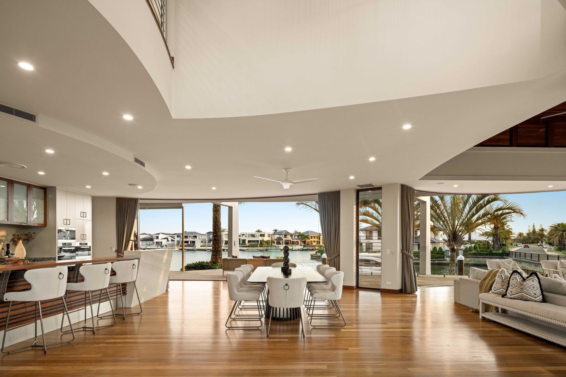 31 The Sovereign Mile, Sovereign Islands QLD 4216, Sovereign Islands - Thumbnail 3