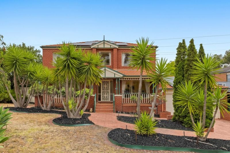 15 Wattlebird Walk, South Morang