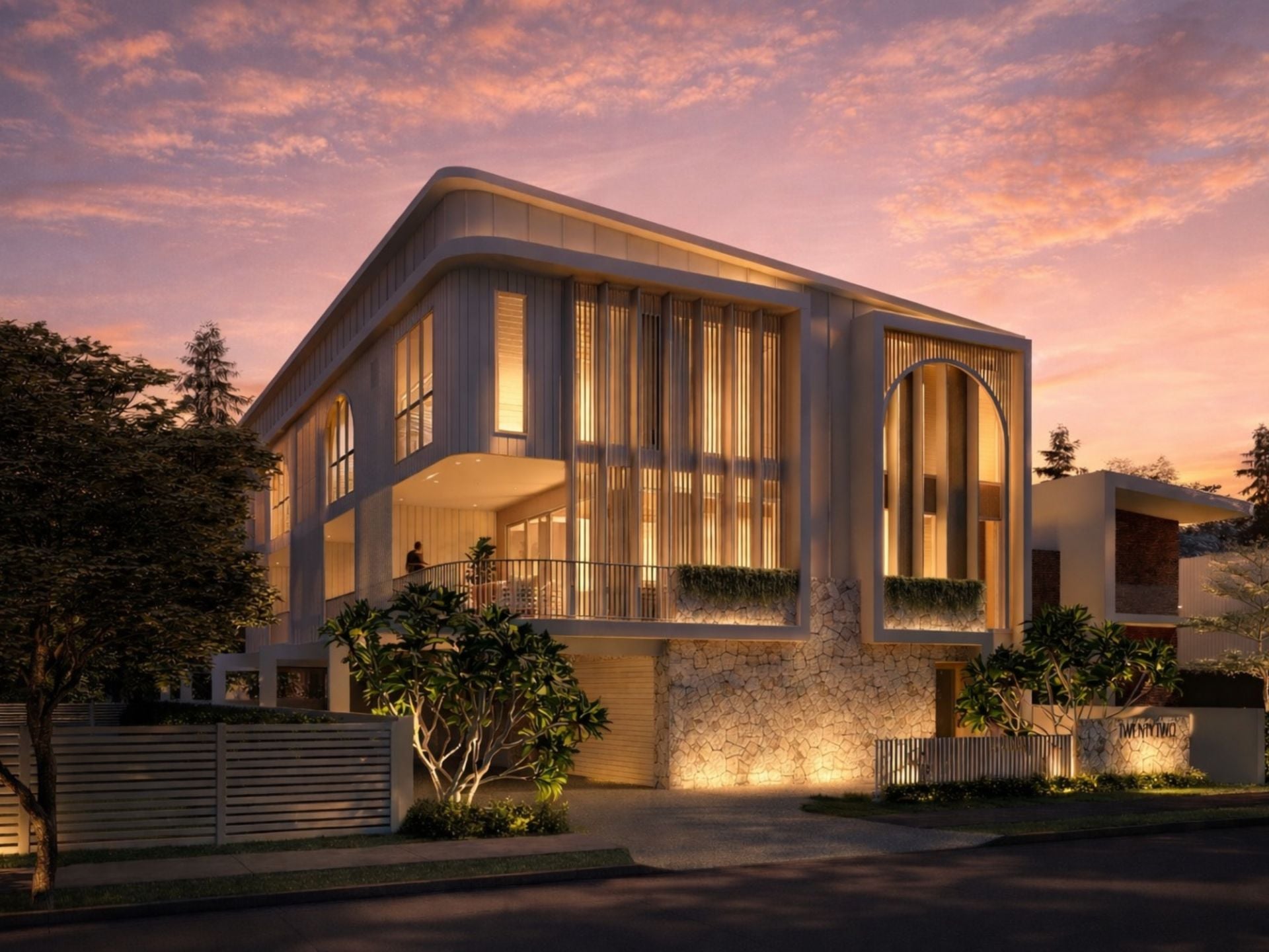 1-4/22 Drake Avenue, Paradise Point - Thumbnail 2