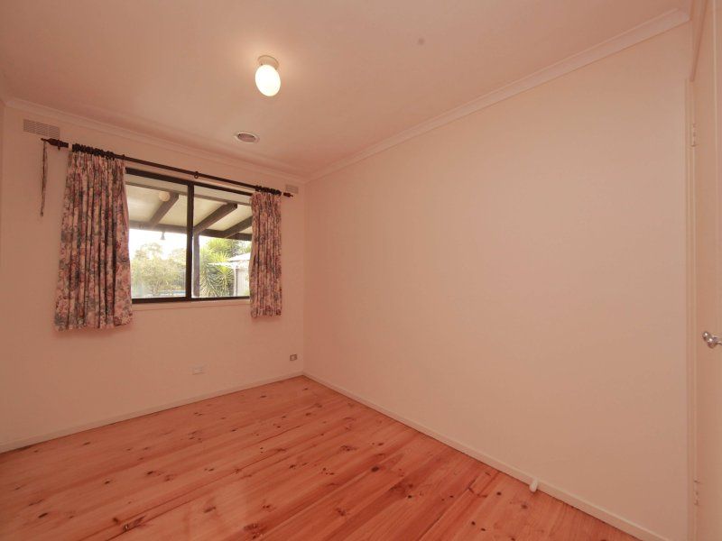 4 Brendan Street MERNDA, Mernda - Thumbnail 7