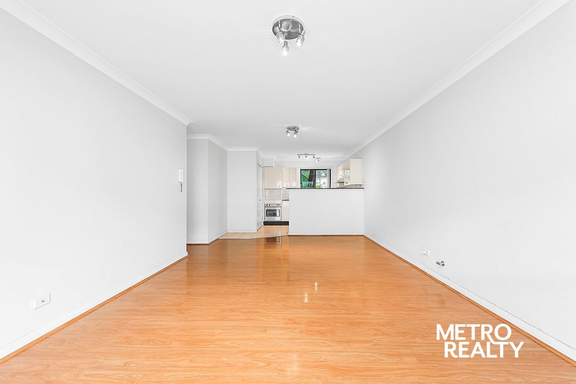 8/2 Taylors Drive Lane Cove North NSW, North - Thumbnail 2