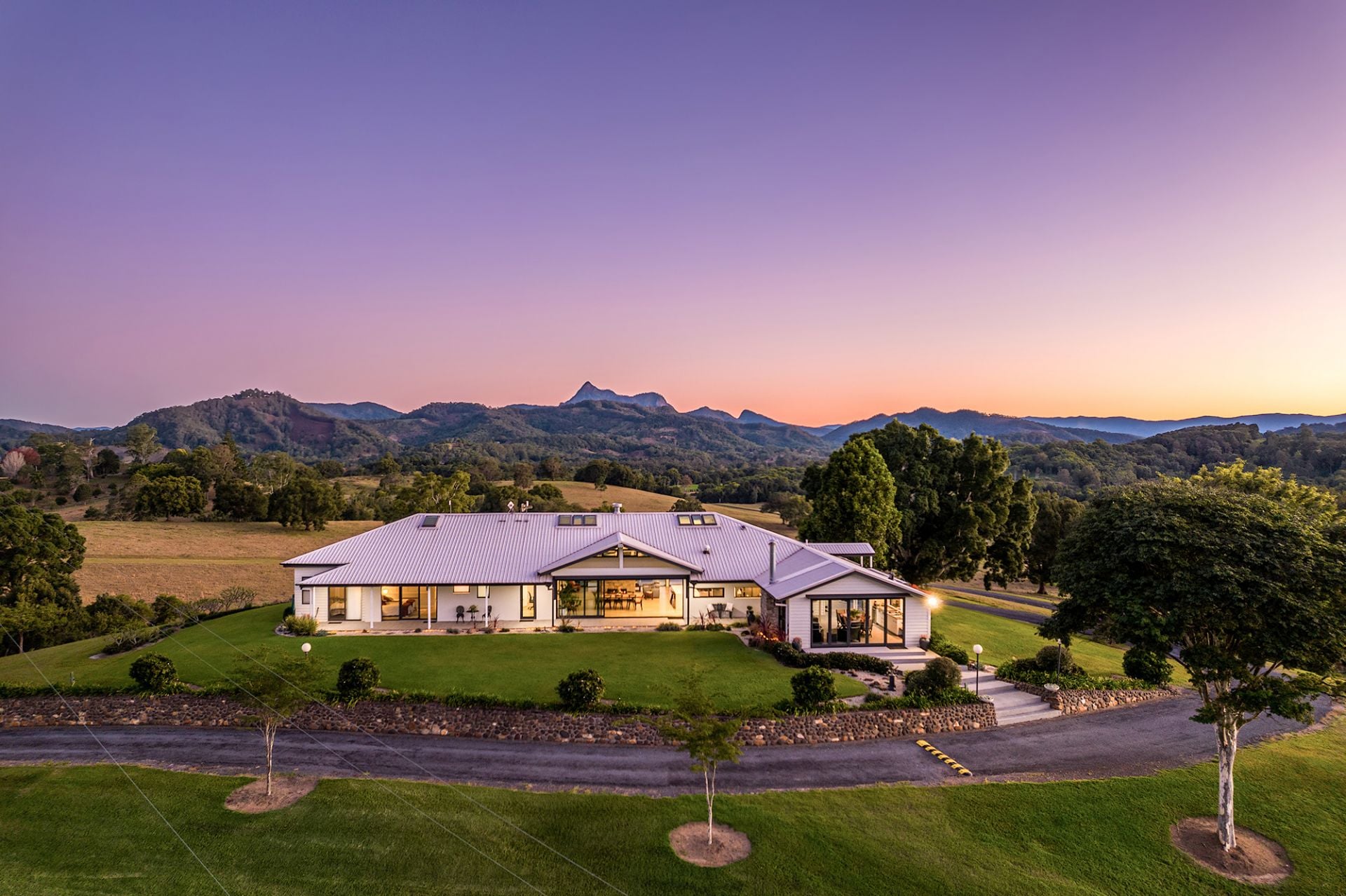 $ 5,650,000, Nobbys Creek - Thumbnail 2