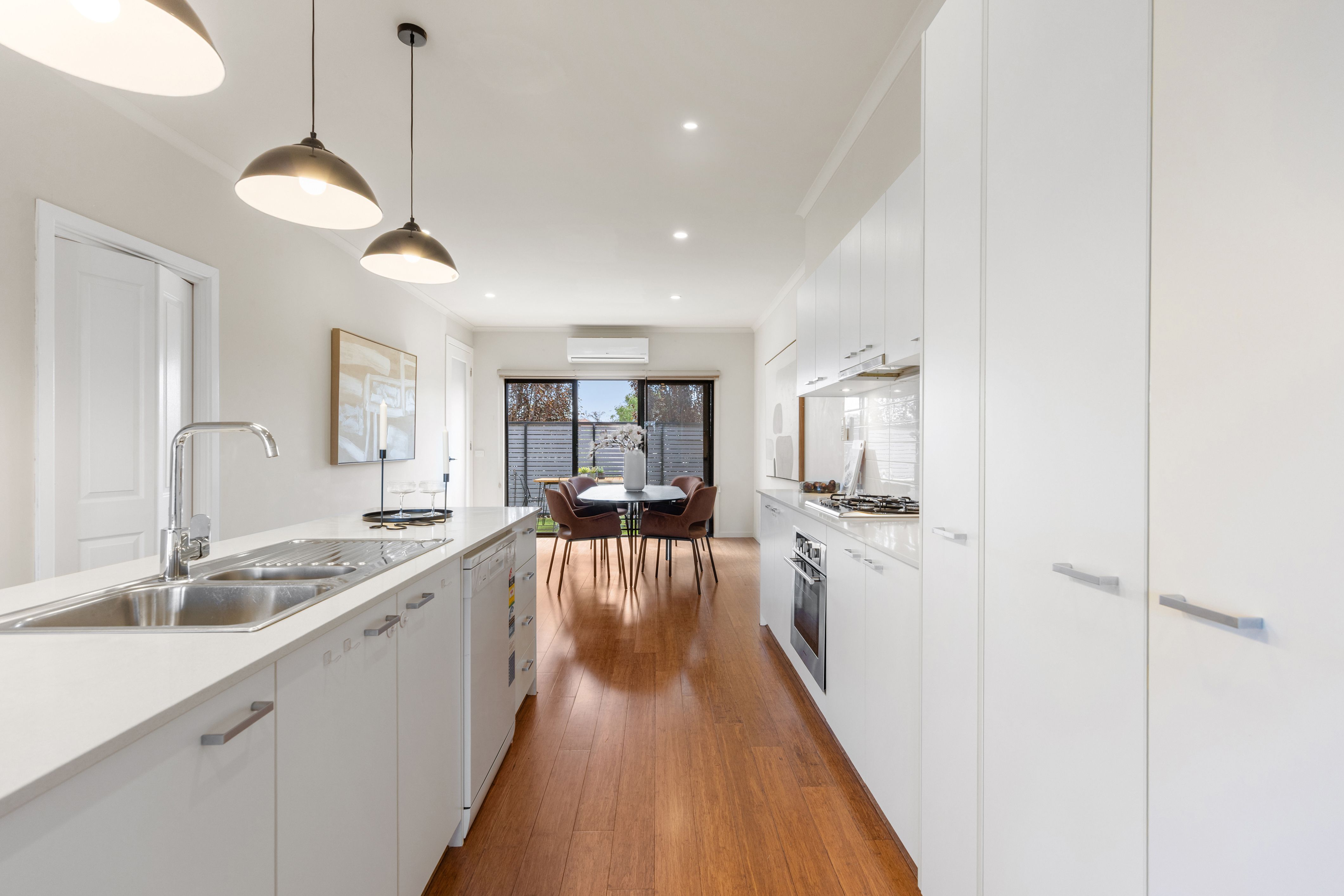 4/16 Dean Street Yarraville VIC, Yarraville - Thumbnail 6