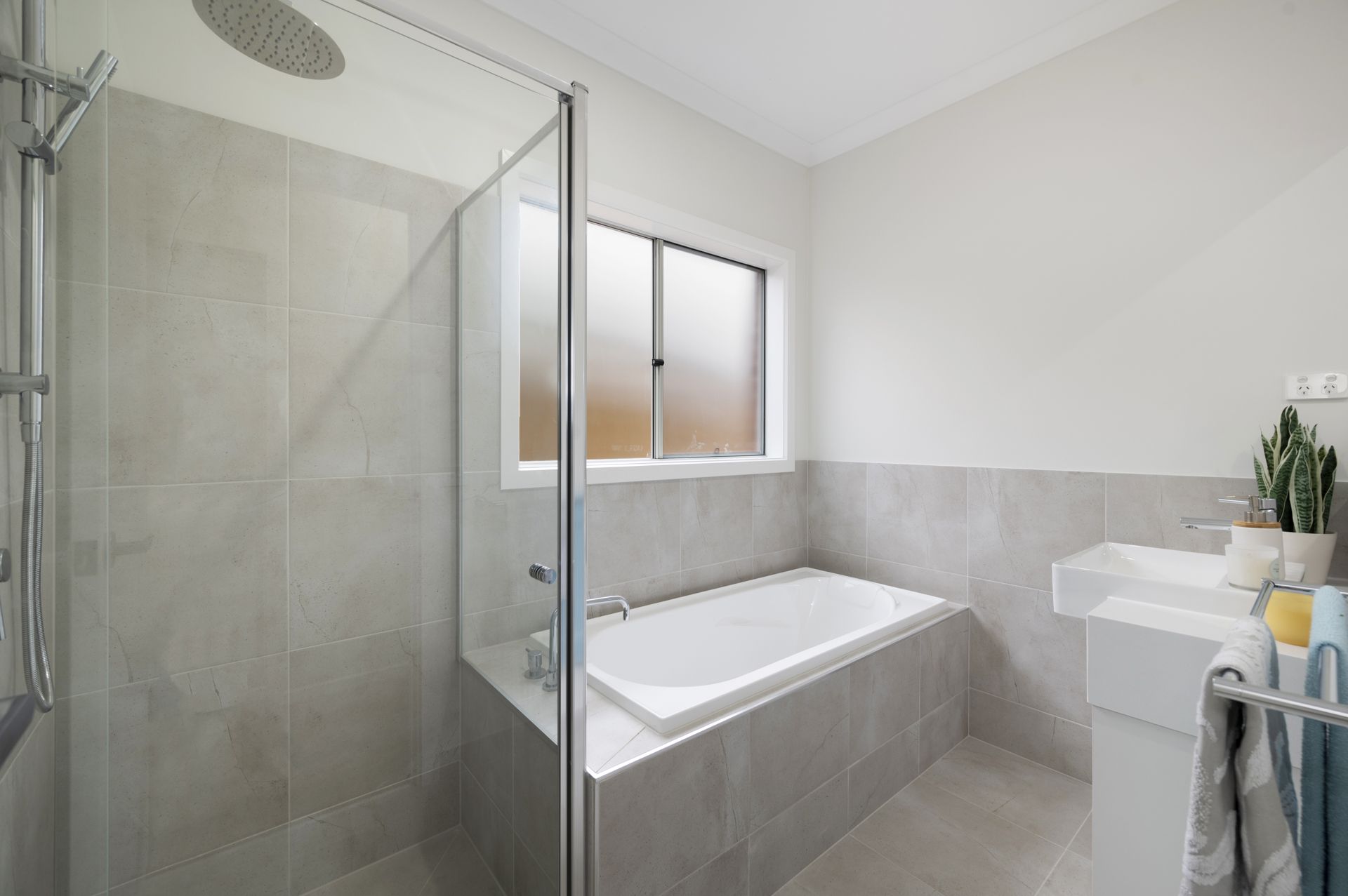 BRAND NEW BOUTIQUE FAMILY HOME