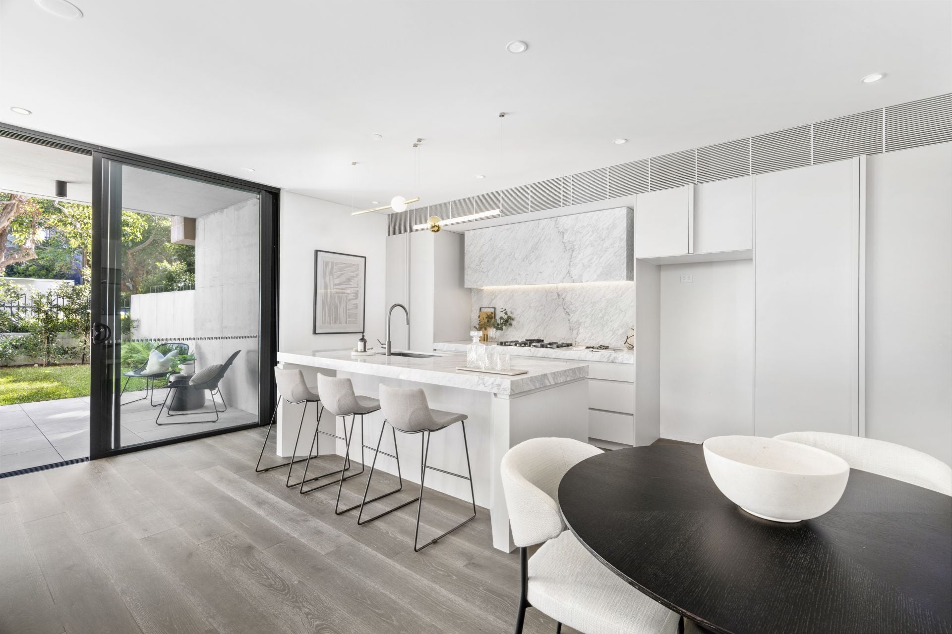 2/1 Spencer Street Rose Bay NSW, Rose Bay - Thumbnail 2