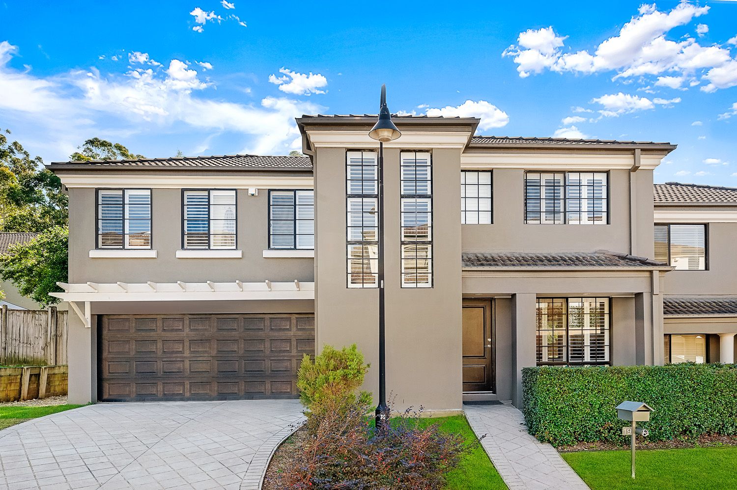19 Silver Ash Way, Thornleigh, Thornleigh - Thumbnail 2