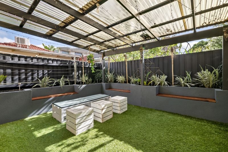 3/1 Mattea Court, Reservoir