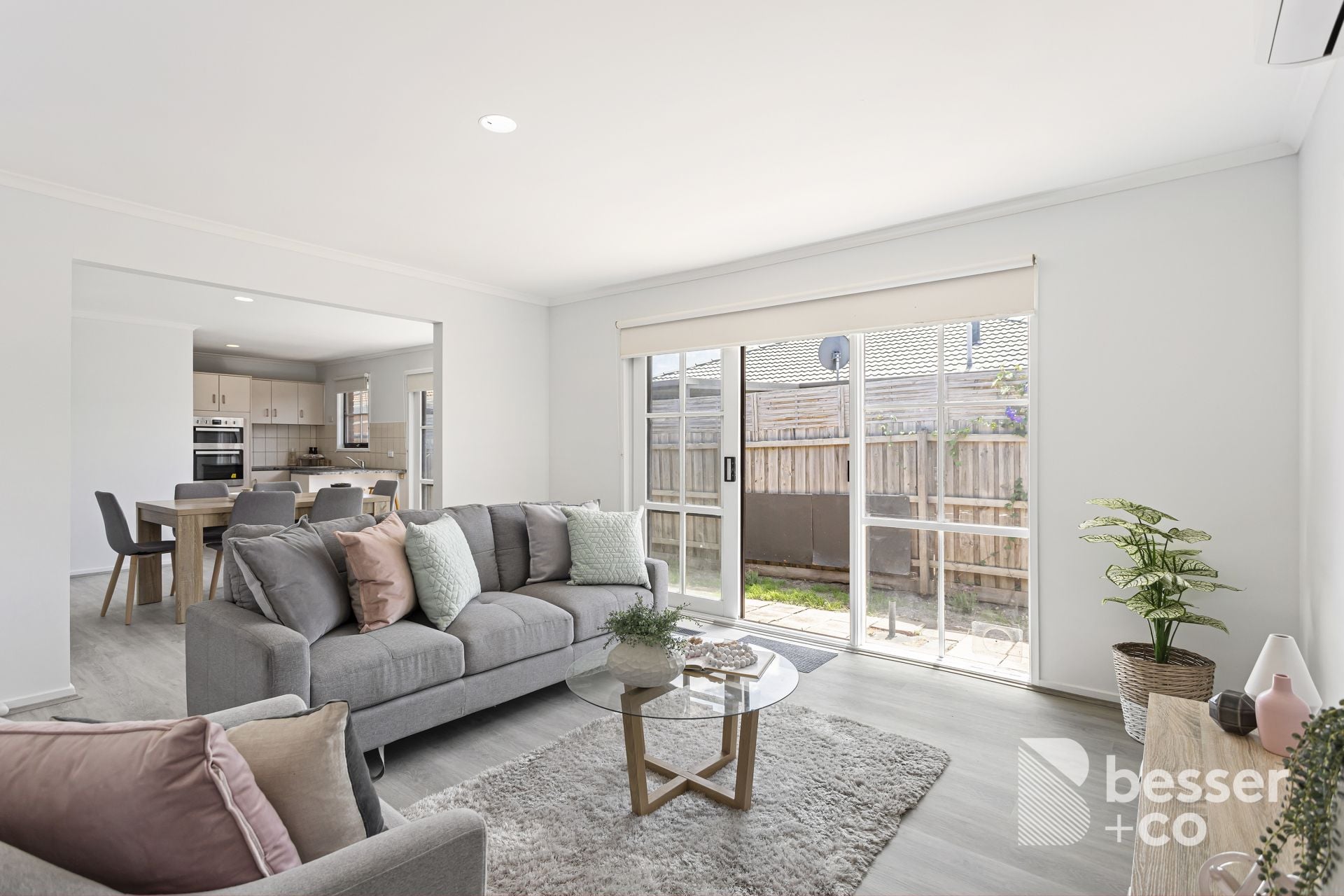 3/15 Oakleigh Road, Carnegie - Thumbnail 4