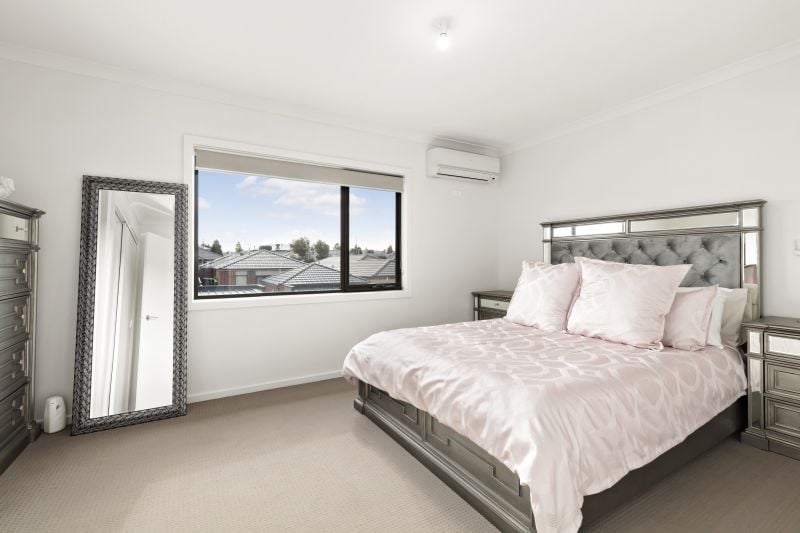 4 Banrock Place, Wollert