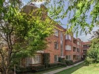 10/120 Caroline Street, South Yarra, South Yarra - Thumbnail 2