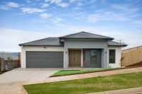 17 Silvertown Road, Drouin VIC, Drouin - Image 1