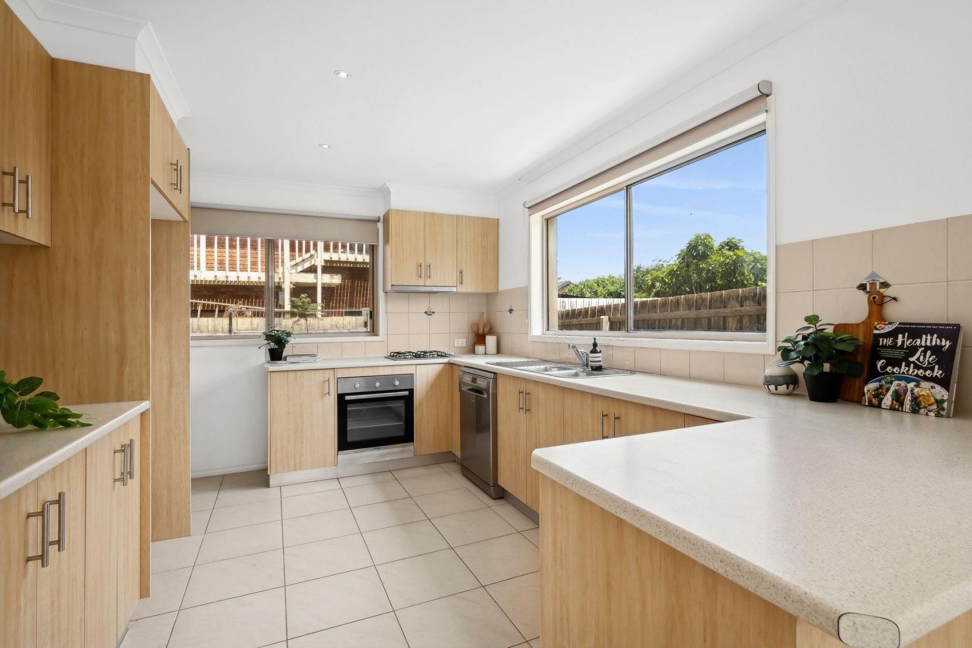 7A Endeavour Drive Torquay VIC, Torquay - Thumbnail 2