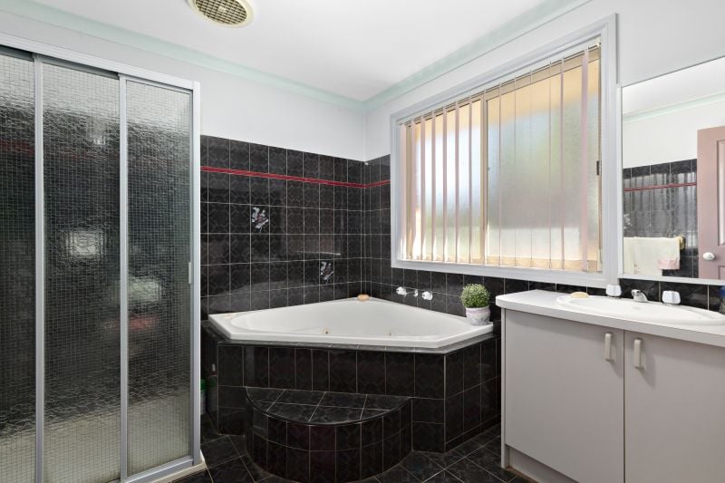 35 Longwood Drive, Epping