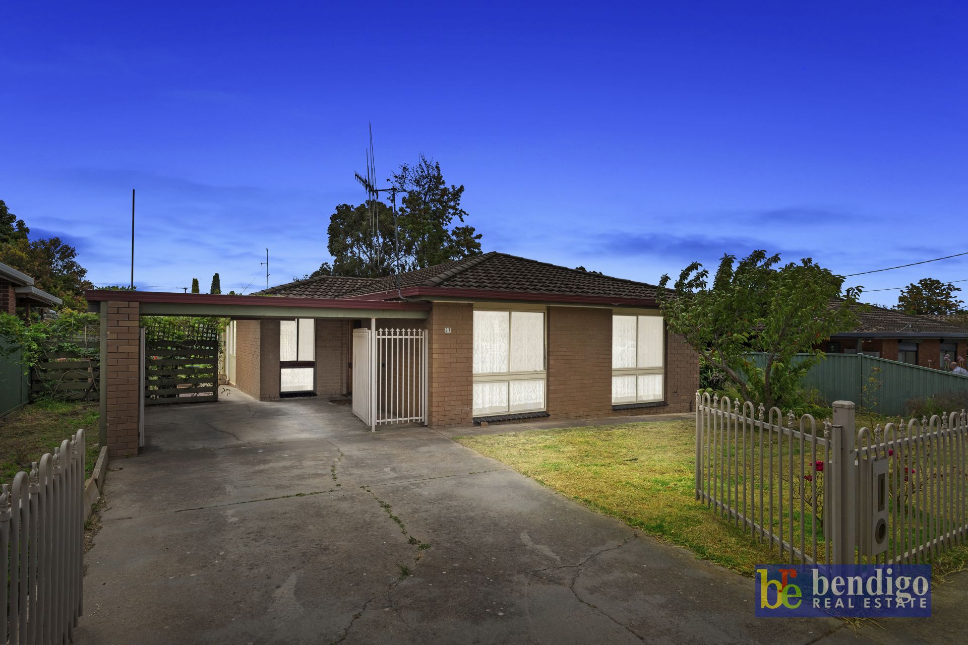37 Nelson Street California Gully VIC, Gully - Thumbnail 2