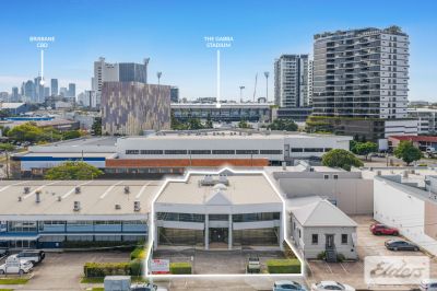 A-GRADE REFURBISHED OFFICE/MEDICAL WITHIN WOOLLOONGABBA