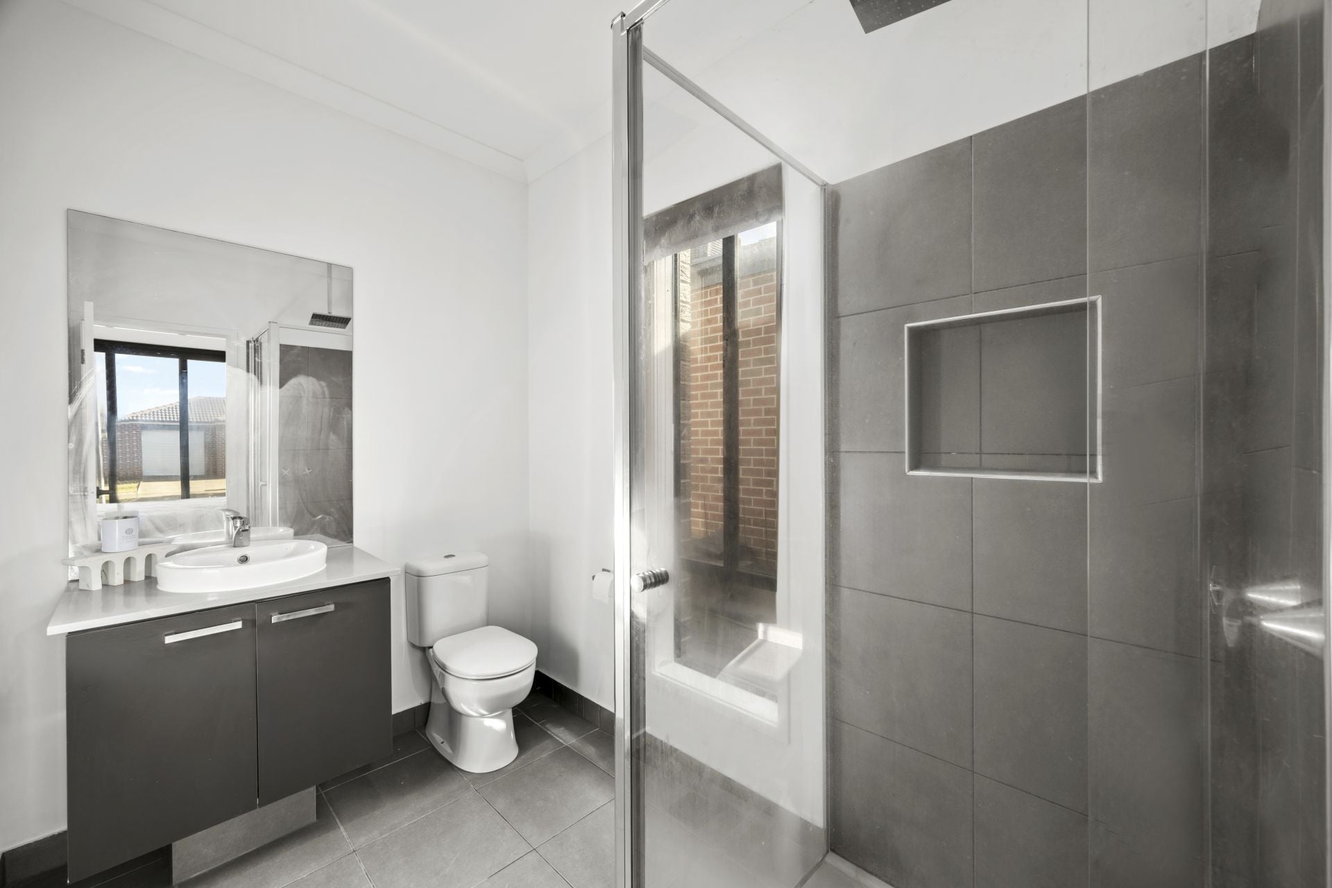 Stylish Family Living In A Convenient Mernda Location