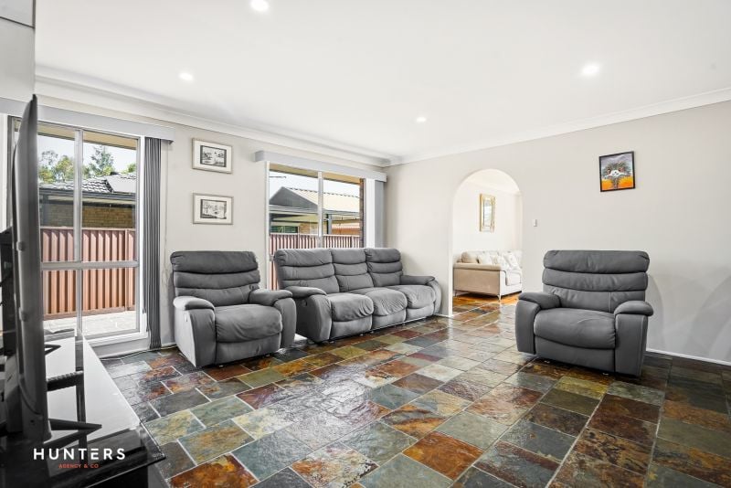 27 Lobelia Crescent, Quakers Hill