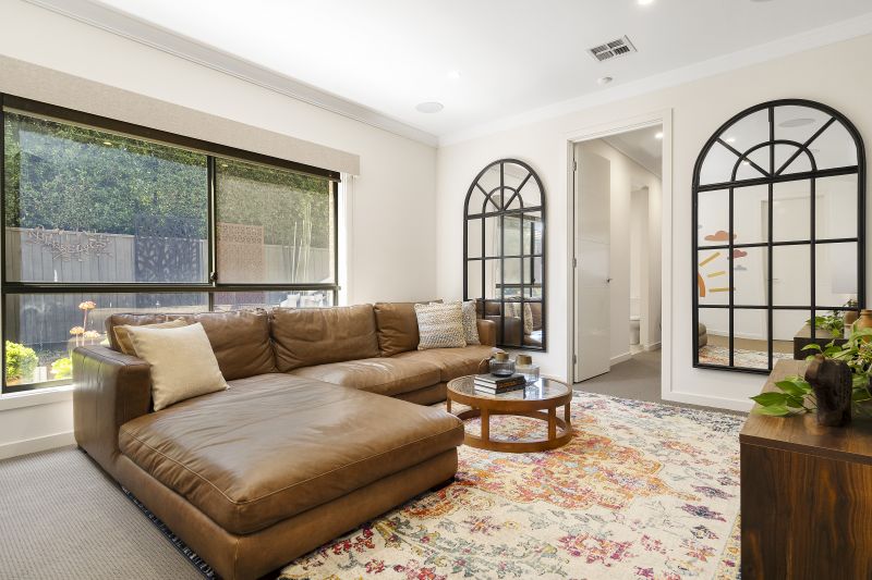 73 Greenfields Drive, Epping