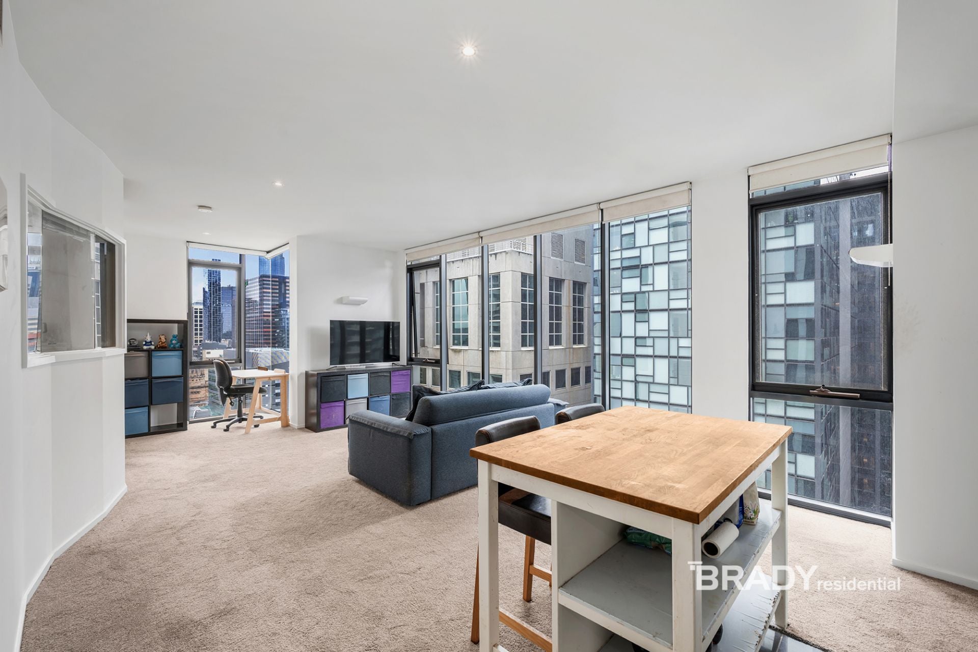 2202/28 Wills Street Melbourne VIC, Melbourne - Image 1