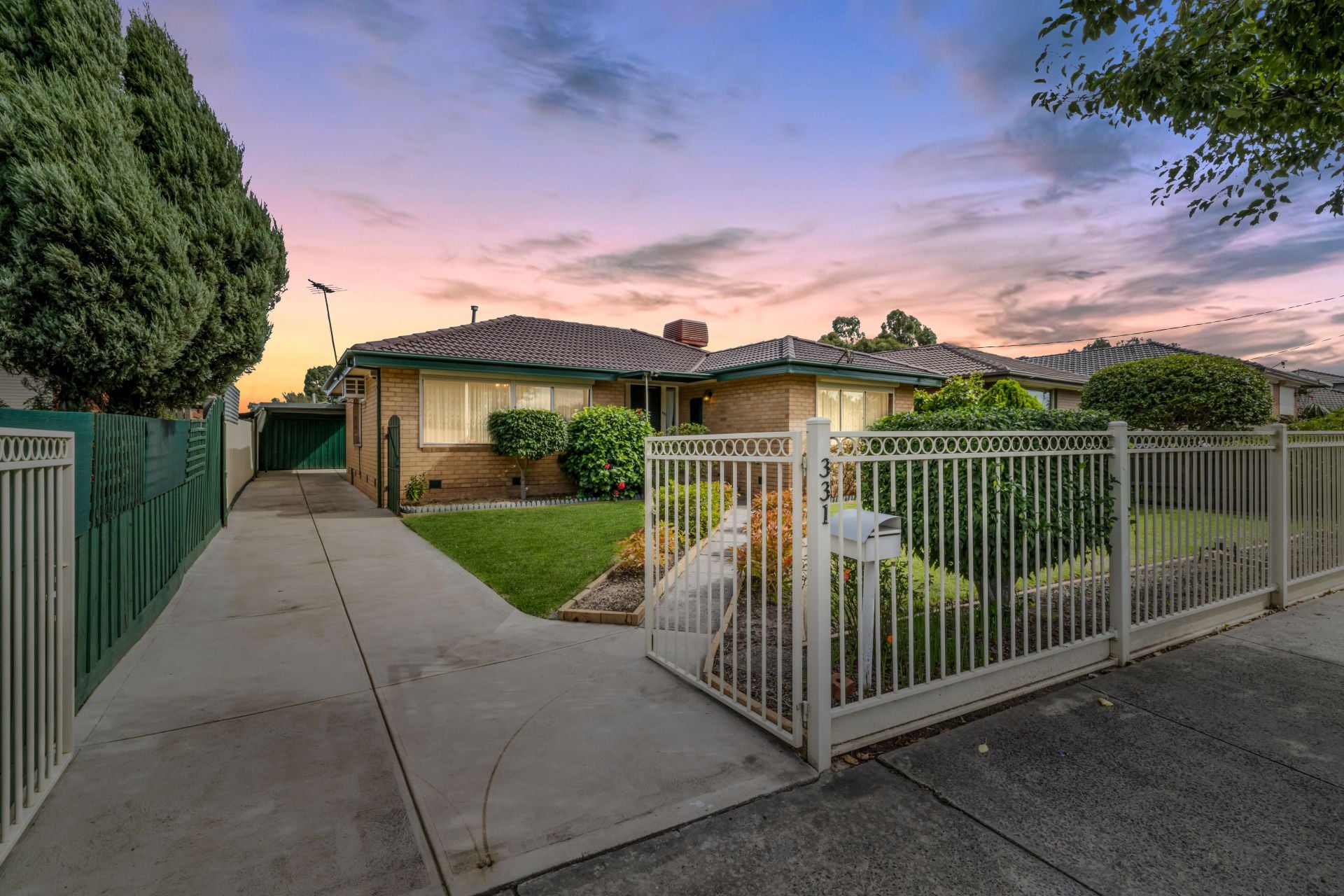 Comfortable Family Living With Space And Versatility