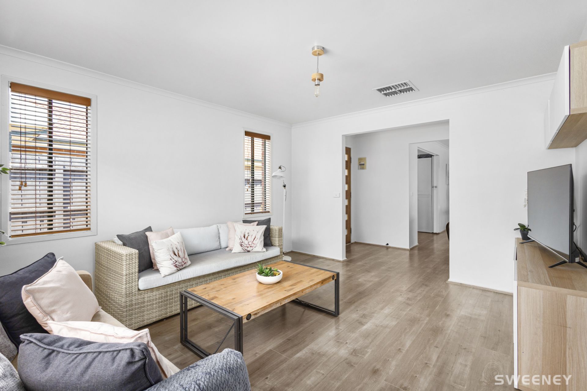 12 Gibson Court, Altona Meadows - Thumbnail 3