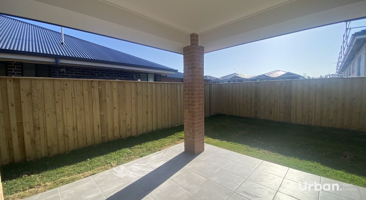 Lochinvar 1/193 Robert Road